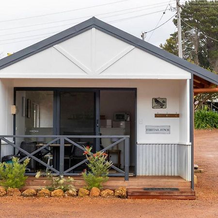 Nornalup Riverside Chalets Esterno foto