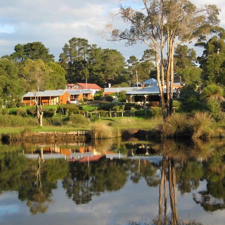 Nornalup Riverside Chalets Esterno foto