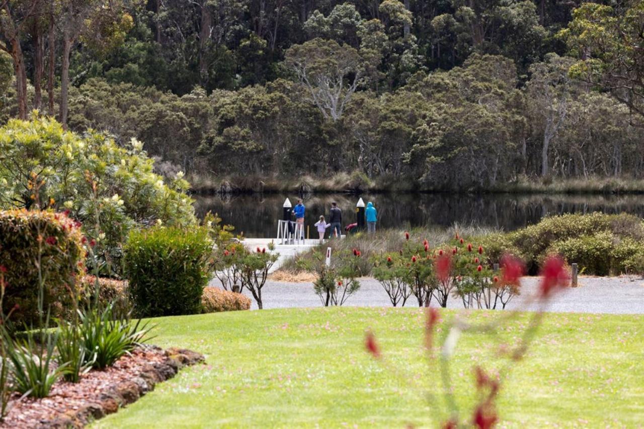 Nornalup Riverside Chalets Esterno foto